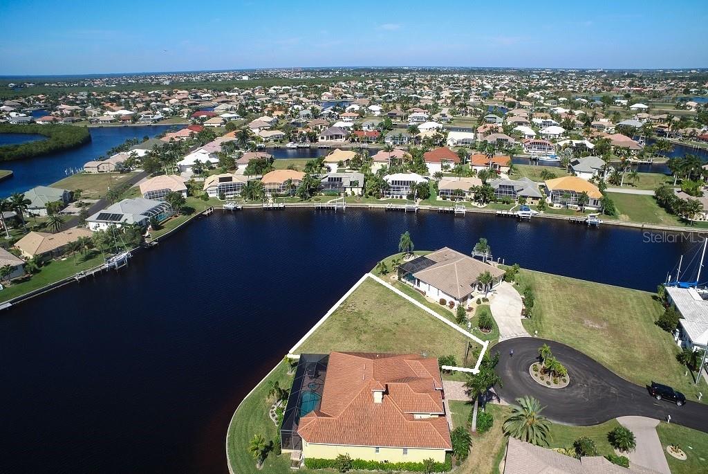 300  SEGOVIA DR ,PUNTA GORDA,33950