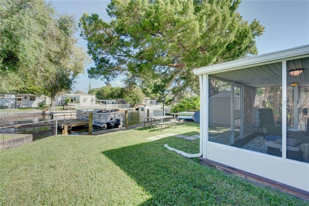 5241 ALPACA DR,WEEKI WACHEE,34607
