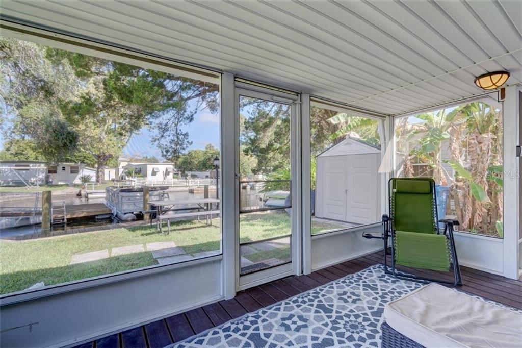 5241 ALPACA DR,WEEKI WACHEE,34607