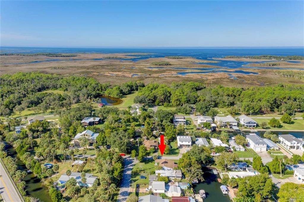 5241 ALPACA DR,WEEKI WACHEE,34607