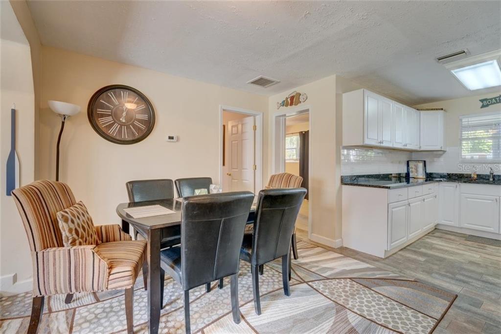 5241 ALPACA DR,WEEKI WACHEE,34607