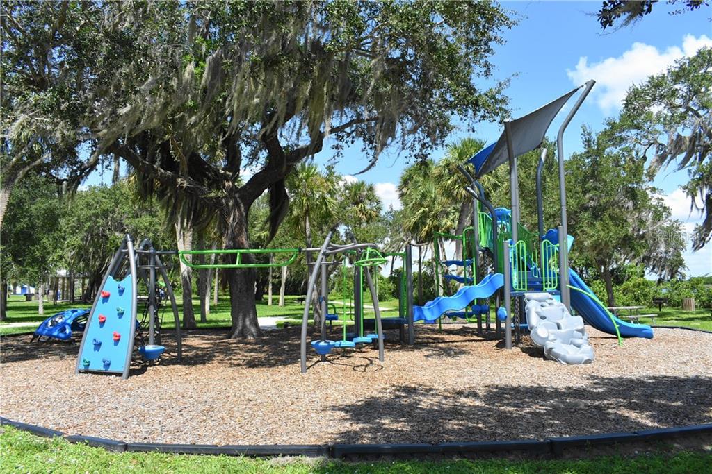 3497  DISCOVERY DR ,PUNTA GORDA,33983