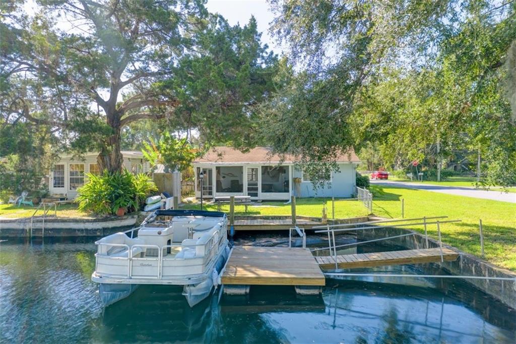 5241 ALPACA DR,WEEKI WACHEE,34607