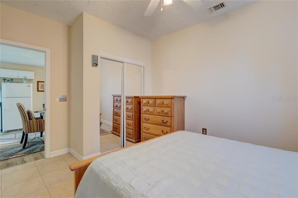 5241 ALPACA DR,WEEKI WACHEE,34607