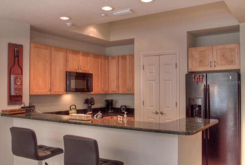 7710  LAKE VISTA CT  #205,LAKEWOOD RANCH,34202