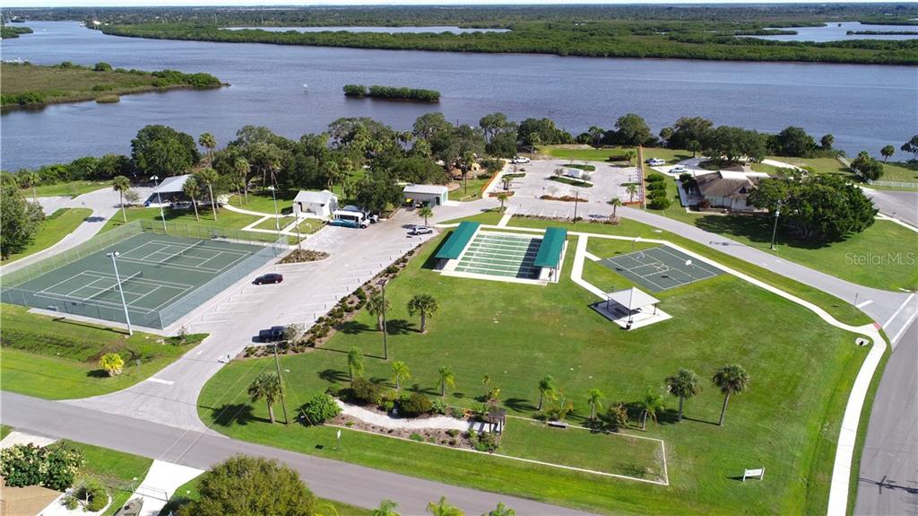 3497  DISCOVERY DR ,PUNTA GORDA,33983
