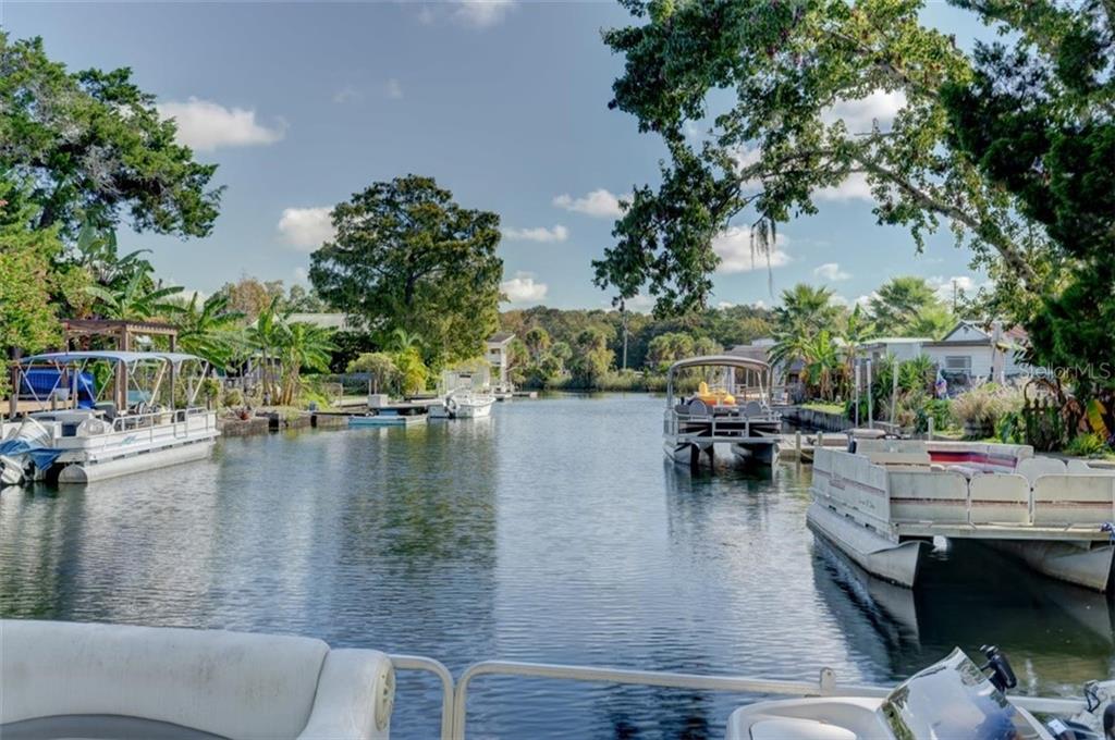 5241 ALPACA DR,WEEKI WACHEE,34607