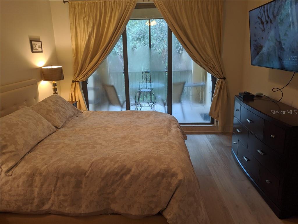 7710  LAKE VISTA CT  #205,LAKEWOOD RANCH,34202