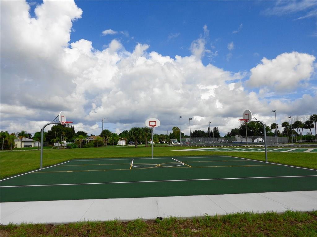3497  DISCOVERY DR ,PUNTA GORDA,33983